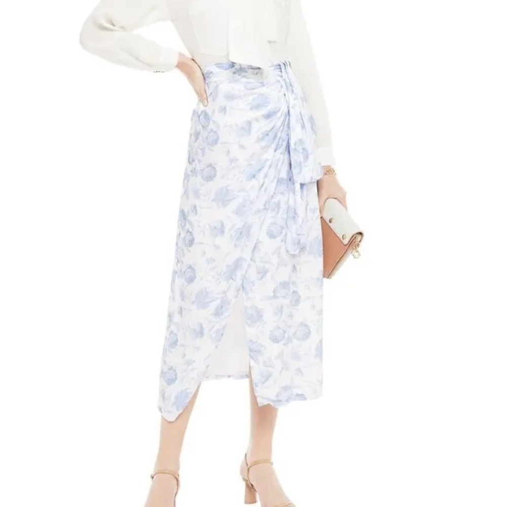 Mother Of Pearl Annabelle Wrap-Effect Floral-Print Hammered Satin Midi Skirt - Picture 4 of 13